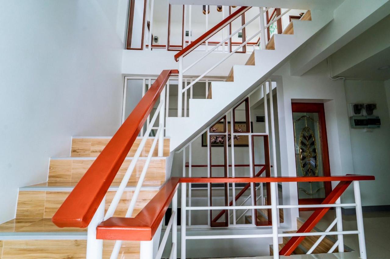 Mind And Punpun Apartment Surat Thani Exterior foto